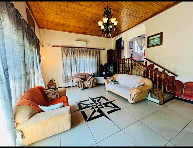 4 BEDROOM HOUSE FOR SALE IN KENVILLE